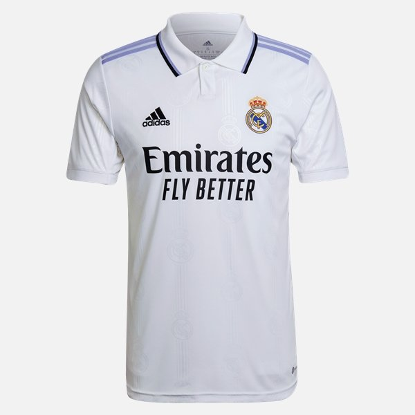 Le maillot domicile du Real Madrid 2022-23 est apparu